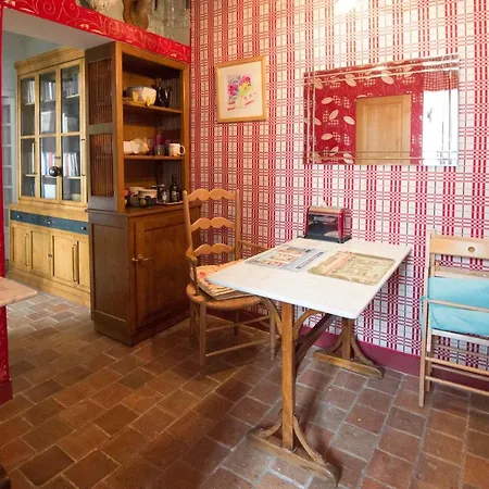 Calm Apt Near The Rue Mouffetard Paris